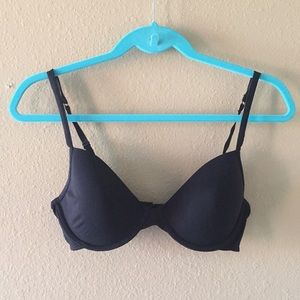 PINK black T-shirt demi bra